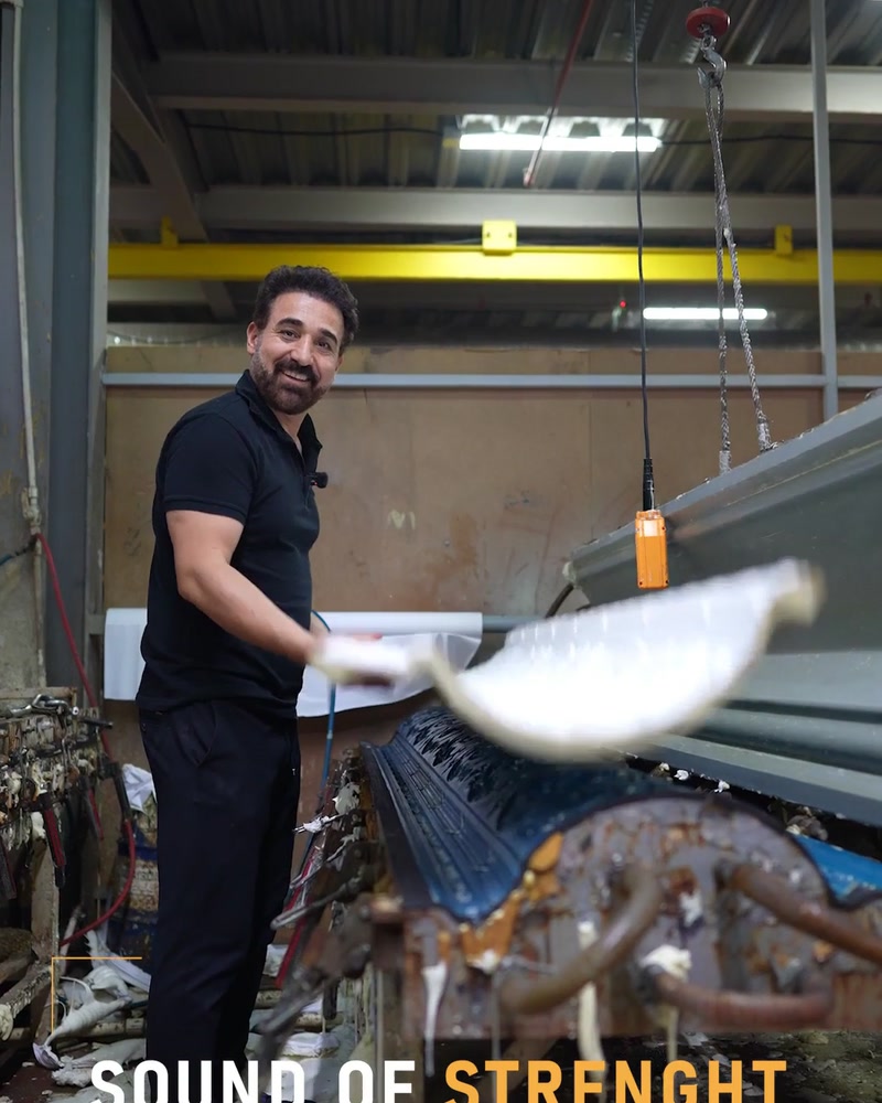 Patterned Cornice Out of the Mould | Polyurethane Cornice Manufacturing