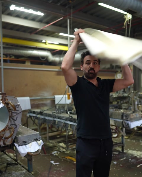 Profile flexed overhead to show elasticity of polyurethane section