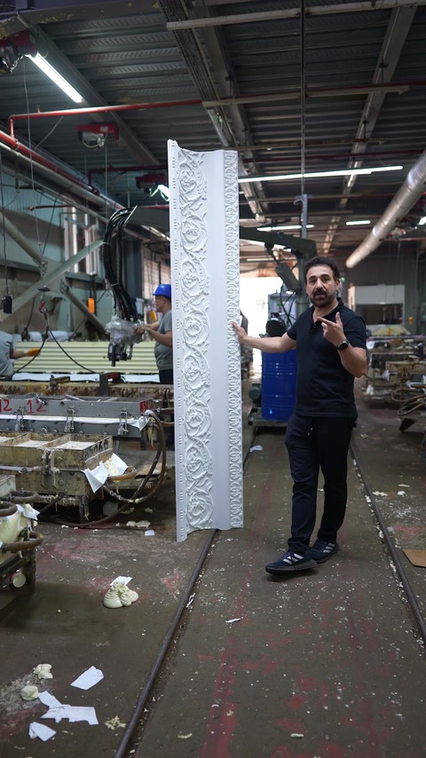 Patterned Cornice Out of the Mould | Polyurethane Cornice Manufacturing