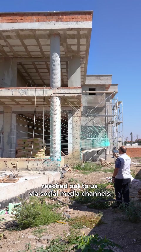 Le scan laser relève la façade de la villa et l'espacement des colonnes