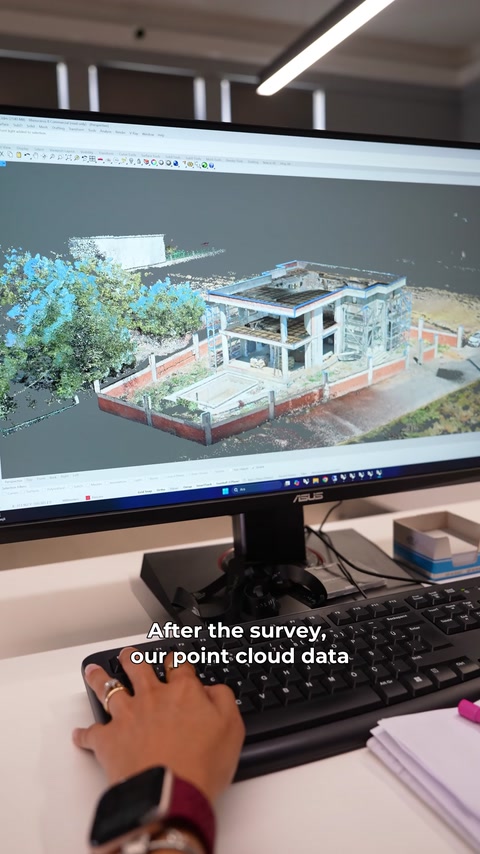 Le modèle numérique et le nuage de points présentent la villa mesurée
