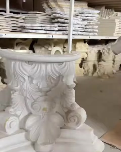 Detailne vaade kaunistatud kaunile peal salvestatud toodete vahel