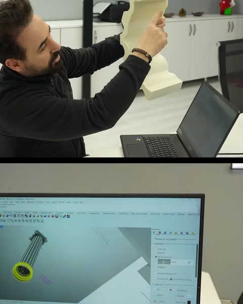 Dizajner reguliše digitalni model stuba na ekranu laptop-a