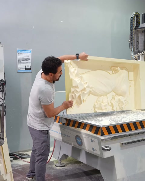 Exclusive Preview: The Making of Polure's New Bridal Relief Design