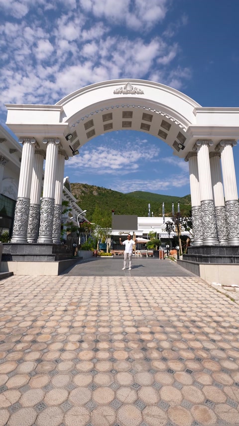 Architects Ask, Polure Answers: Polyurethane Mouldings, Moisture and Installation