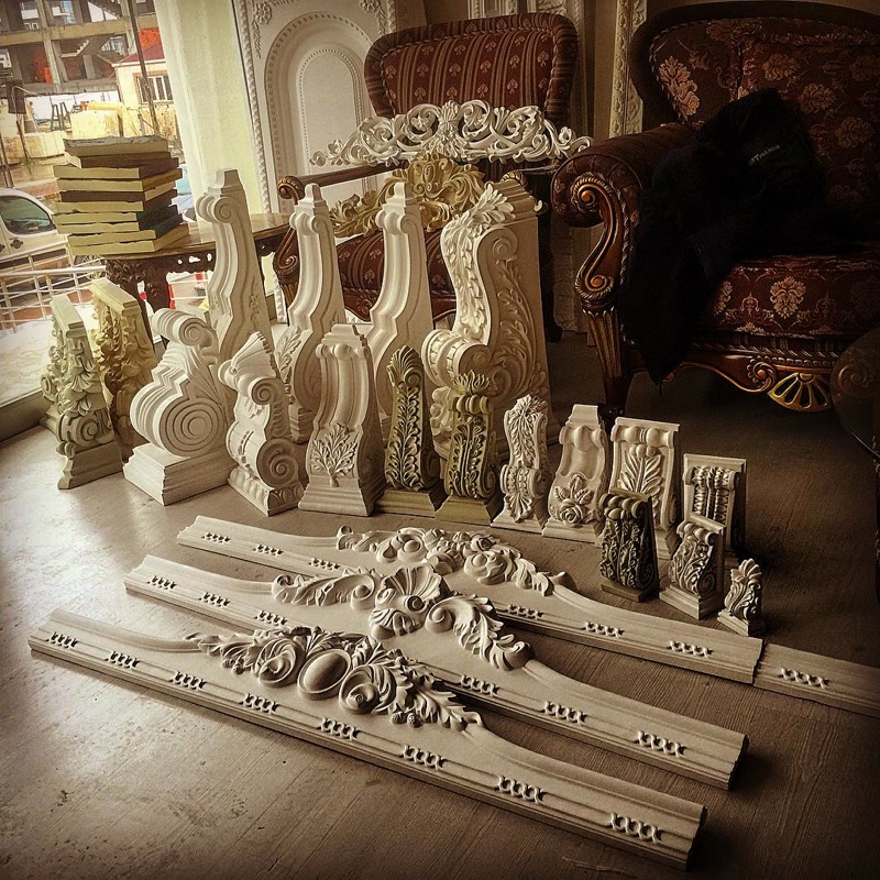 Polyurethane Brackets and Crown Designs with Ornamental Patterns