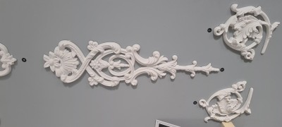 Polyurethane Classic Villa Decorative Wall Ornaments with Floral and Geometric Motifs